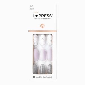 imPRESS Press-On Nail Set